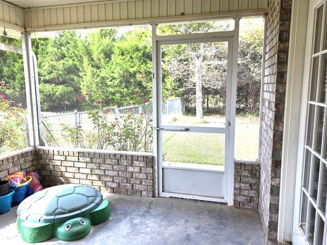 1413 Martin Lane, Atmore, AL 36502