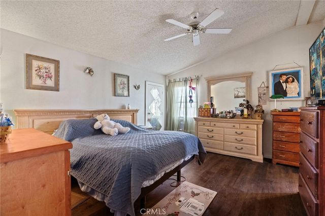 11676 11676 Acanthus, Phelan, CA 92371