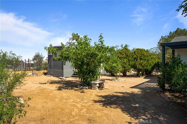 11676 11676 Acanthus, Phelan, CA 92371