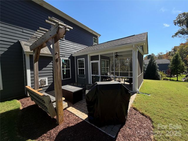 12613 Longford Crossing Place, Huntersville, NC 28078