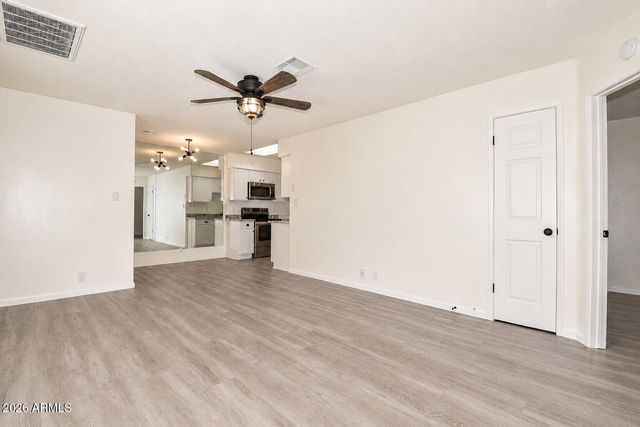 20402 N 6TH Drive 6, Phoenix, AZ 85027