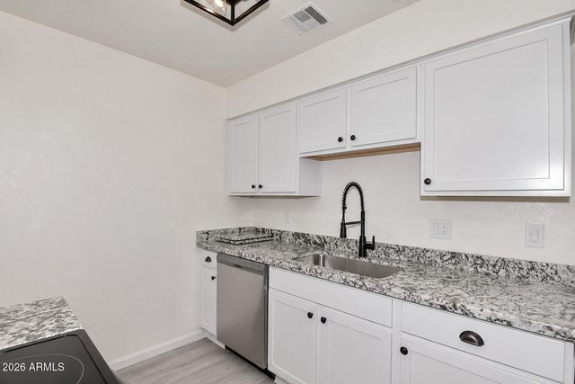 20402 N 6TH Drive 6, Phoenix, AZ 85027