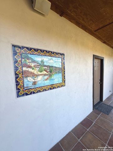 584 Tierra Linda, Concan, TX 78838