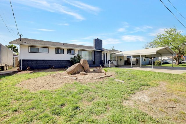 1906 15th St, Olivehurst, CA 95961