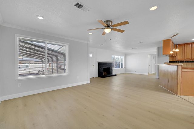 1906 15th St, Olivehurst, CA 95961