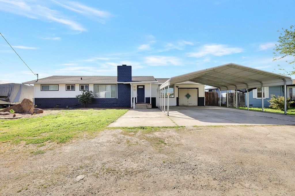 1906 15th St, Olivehurst, CA 95961