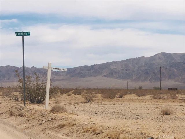 0 Near Raymond, 29 Palms, CA 92277