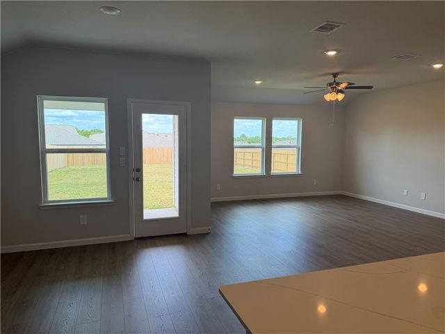 1107 Legrand Street, Brenham, TX 77833