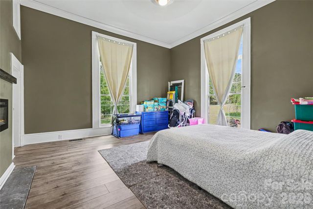 159 E Lacy Street, Chester, SC 29706