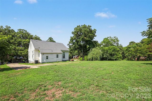 159 E Lacy Street, Chester, SC 29706