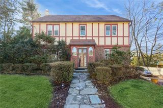 45 Inverness Road, New Rochelle, NY 10804