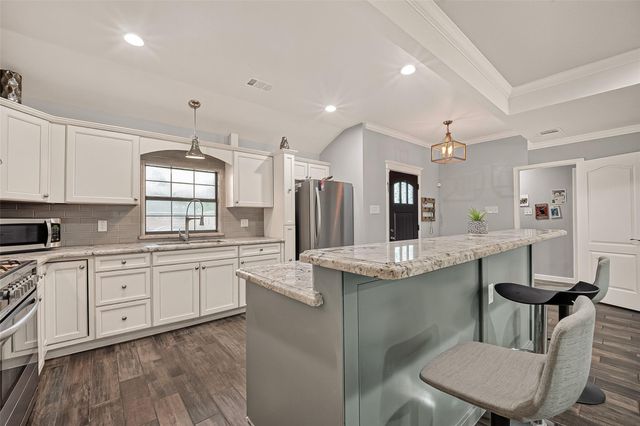 810 Creager Street, Houston, TX 77034