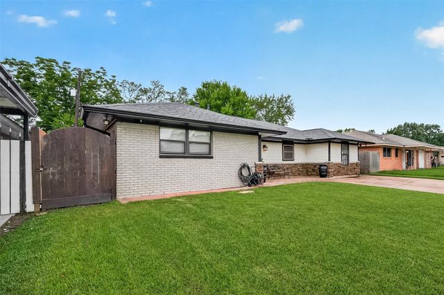 810 Creager Street, Houston, TX 77034