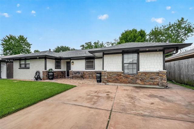 810 Creager Street, Houston, TX 77034