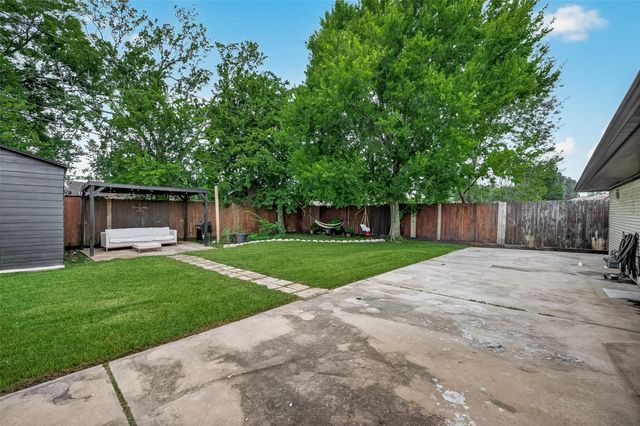 810 Creager Street, Houston, TX 77034