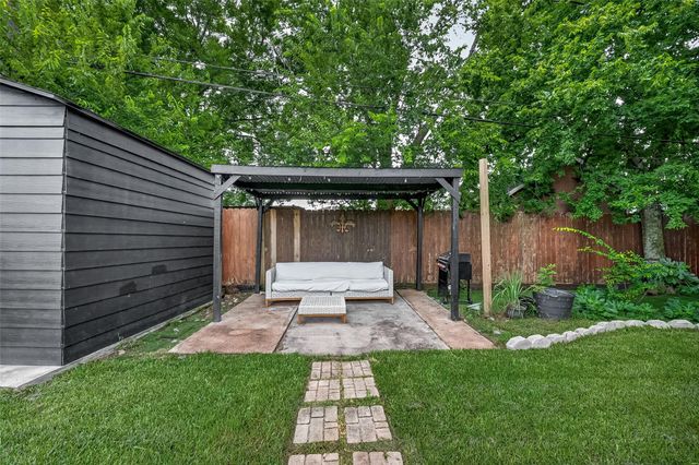 810 Creager Street, Houston, TX 77034