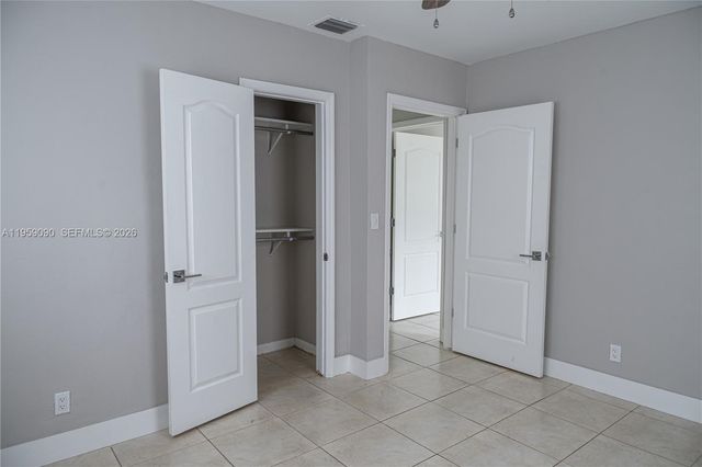 2842 Jackson St, Hollywood, FL 33020