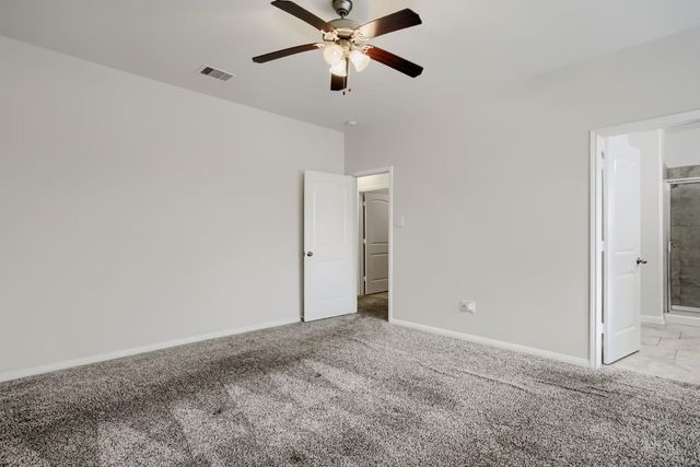 3310 Rainflower Springs Lane, Rosenberg, TX 77471
