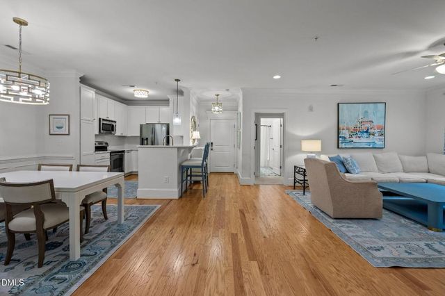 501 Finsbury Street 202, Durham, NC 27713