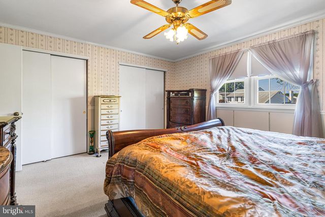 31 CRESTVIEW DR, Southampton, PA 18966