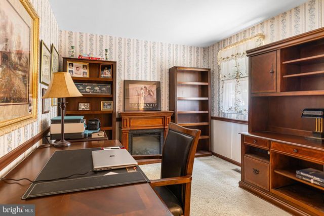 31 CRESTVIEW DR, Southampton, PA 18966