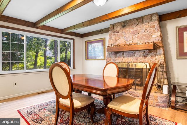 31 CRESTVIEW DR, Southampton, PA 18966