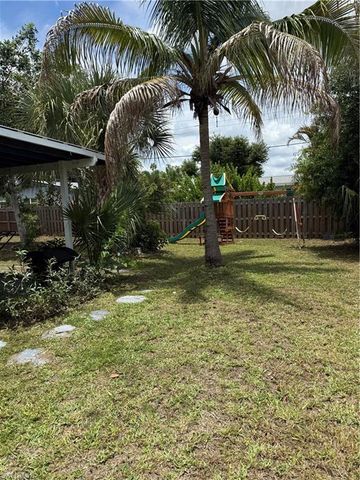 3941 Maxine ST, Fort Myers, FL 33901