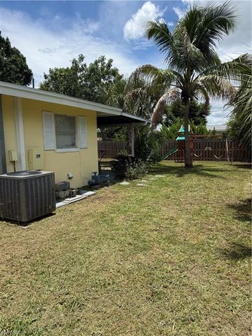 3941 Maxine ST, Fort Myers, FL 33901