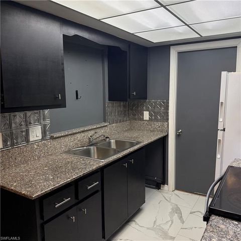 3941 Maxine ST, Fort Myers, FL 33901