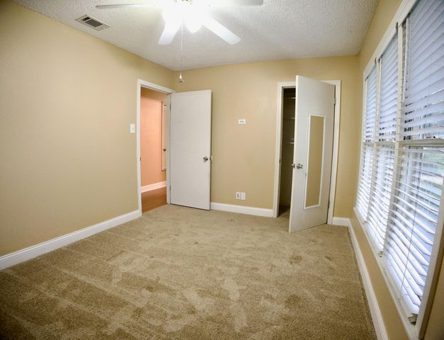 2833 W Beauregard Avenue, San Angelo, TX 76901