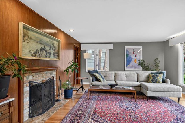 21 Larkin Street, Madison, WI 53705