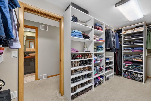 21 Larkin Street, Madison, WI 53705