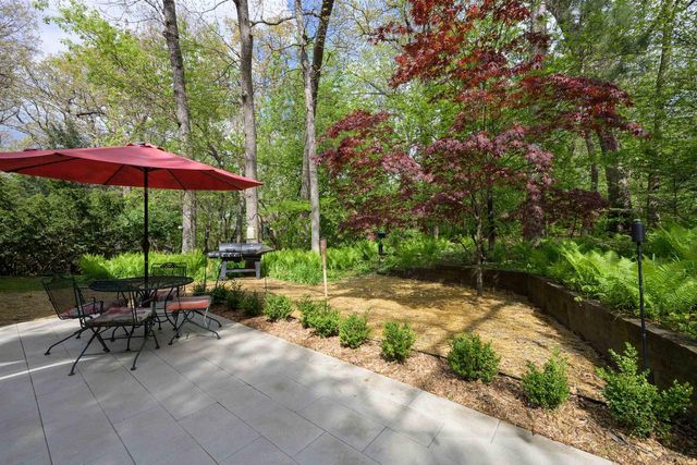 21 Larkin Street, Madison, WI 53705