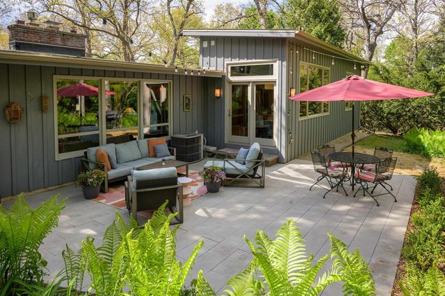 21 Larkin Street, Madison, WI 53705