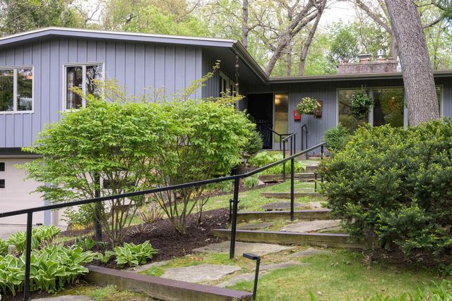 21 Larkin Street, Madison, WI 53705