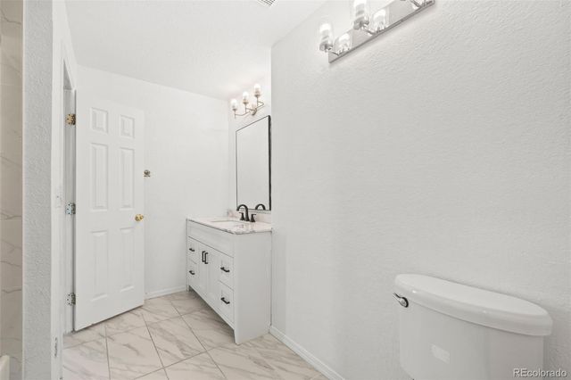 5873 S Nepal Street, Aurora, CO 80015