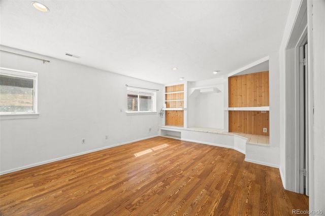 5873 S Nepal Street, Aurora, CO 80015