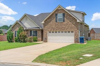 2905 Daytona Ct, Christiana, TN 37037
