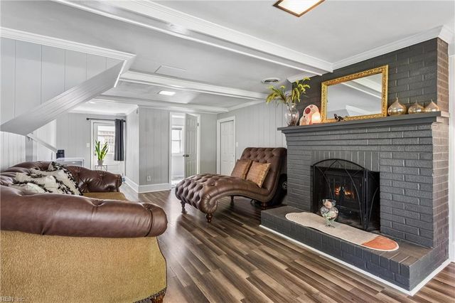 33 Green CT, Newport News, VA 23601