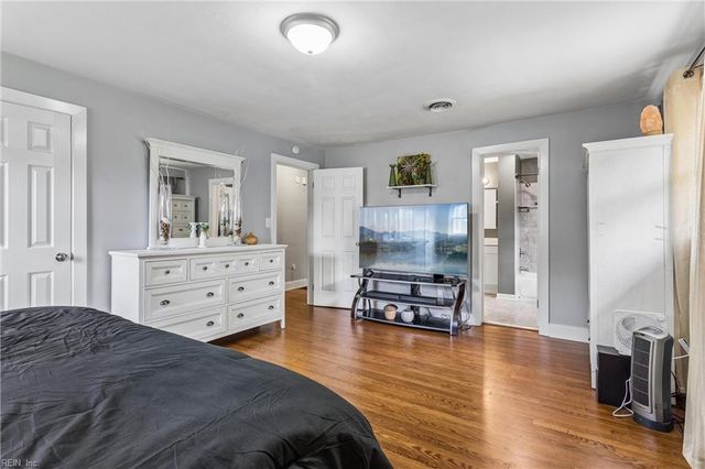 33 Green CT, Newport News, VA 23601