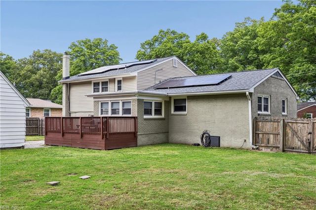 33 Green CT, Newport News, VA 23601