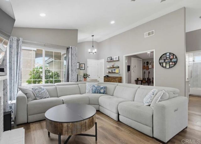 3735 Via Del Rancho, Oceanside, CA 92056