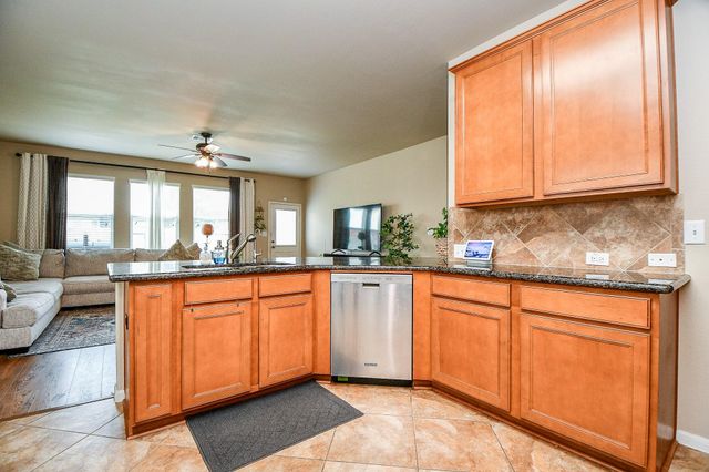 5607 Gemstone Park Road, Richmond, TX 77407