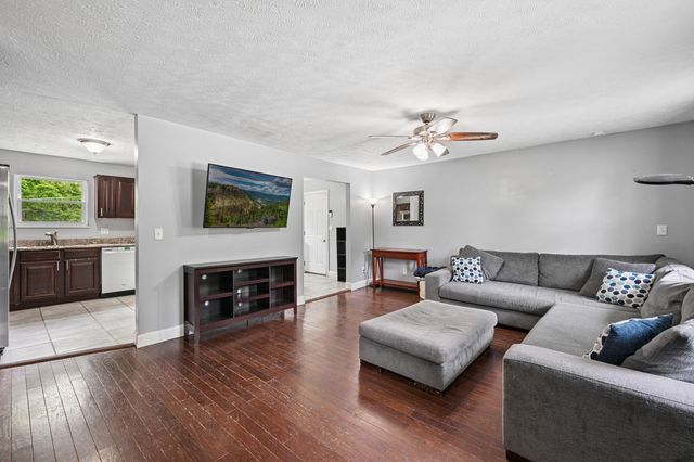 820 Cox Road, Independence, KY 41051