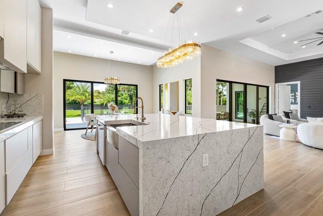 221 Milestone Way, West Palm Beach, FL 33415