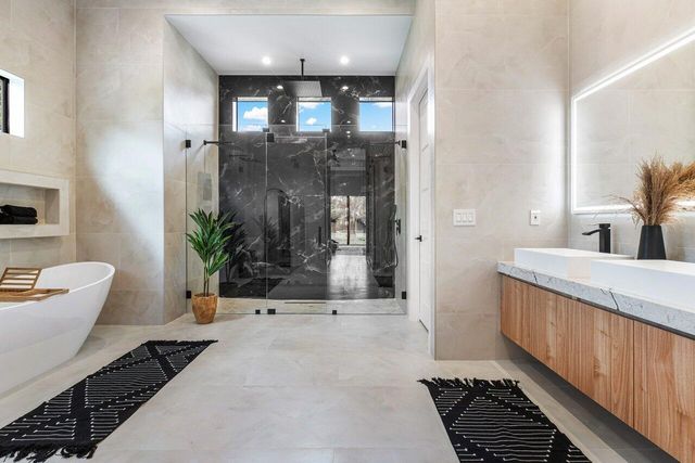 221 Milestone Way, West Palm Beach, FL 33415