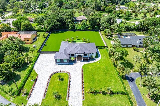 221 Milestone Way, West Palm Beach, FL 33415