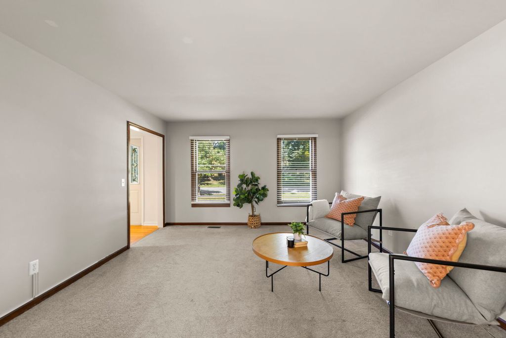 1012 MUIRHEAD Avenue, Naperville, IL 60565 — photo 5