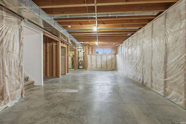 1602 Genoa Court, New Haven, IN 46774