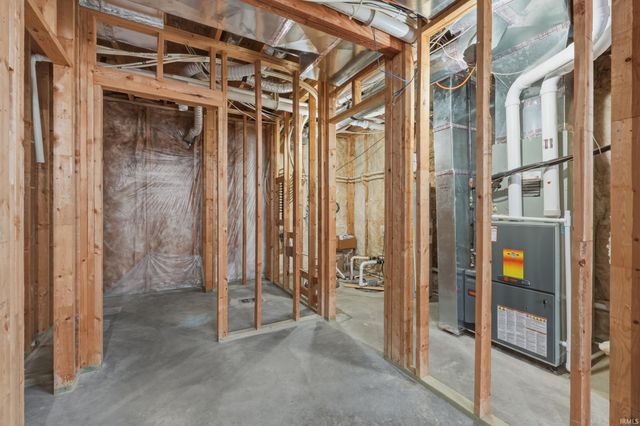 1602 Genoa Court, New Haven, IN 46774